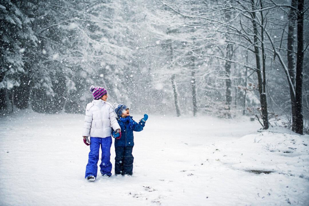 5 Winter Activities That Don’t Involve Screens