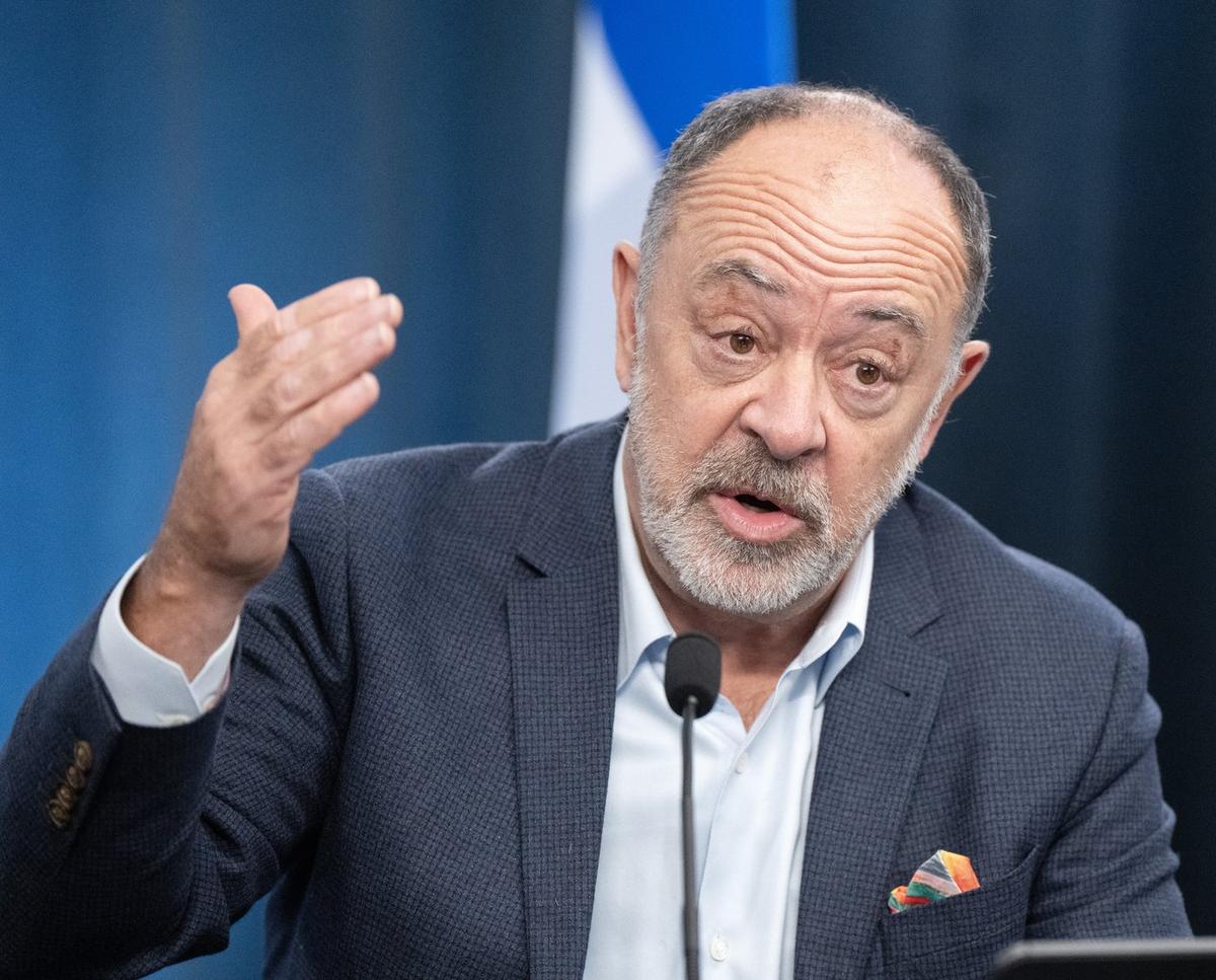Quebec Health Minister Asks Public to Avoid Emergency Rooms Amid Overcrowding