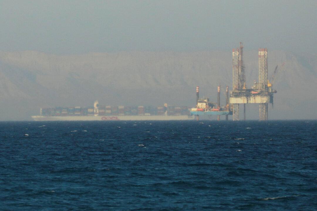 Iranian Warship Alborz Enters the Red Sea: Tasnim