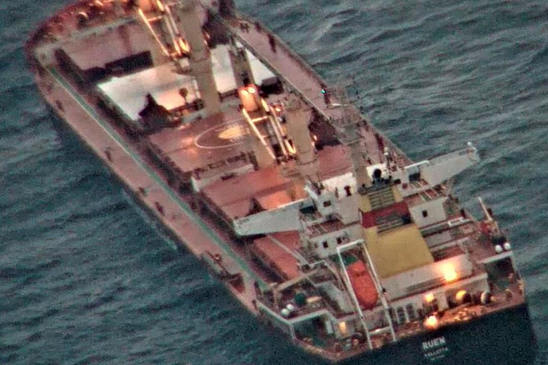 EU’s Naval Force Says Cargo Ship Hijacked Last Week Has Moved Toward Coast of Somalia