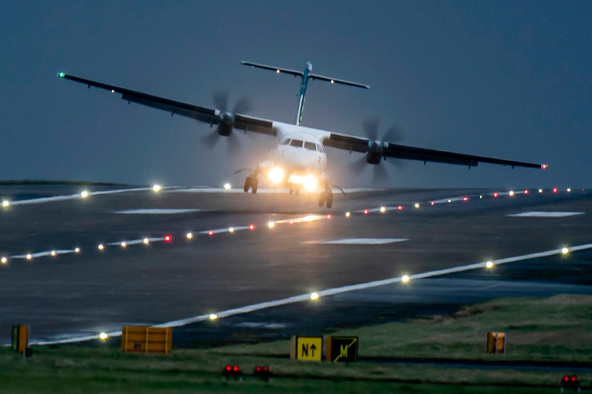 Strong Winds From Storm Pia Disrupt Holiday Travel in the UK as Eurostar Hit by Unexpected Strike
