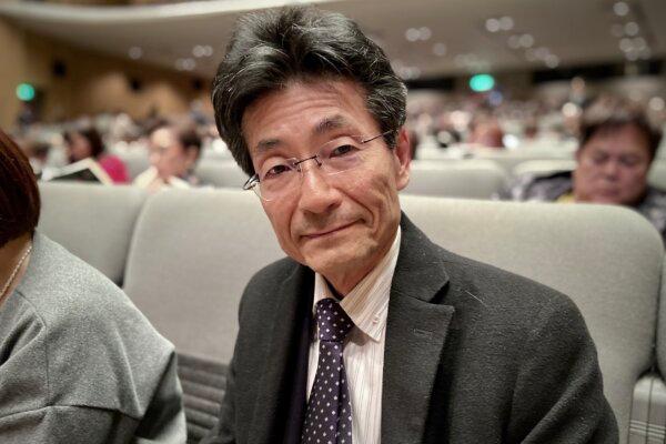 Okuda Yoshiki at the Shen Yun Performing Arts performance at Nagoya Congress Center on Dec. 22, 2023. (Wang Wenliang/The Epoch Times)