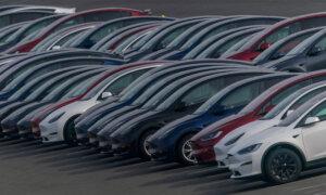 New US Car Prices Fall by 3.5 Percent, EV Prices Drop 10.8 Percent: Report