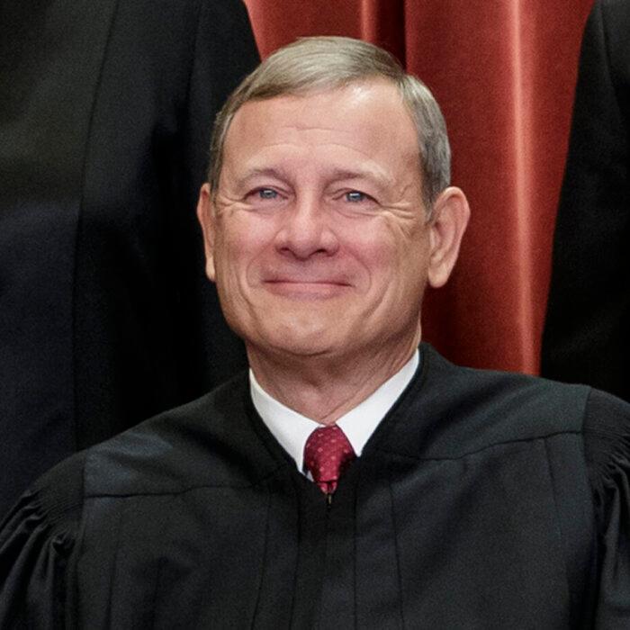 Supreme Court Asks Special Counsel to Respond to Trump Presidential Immunity Appeal