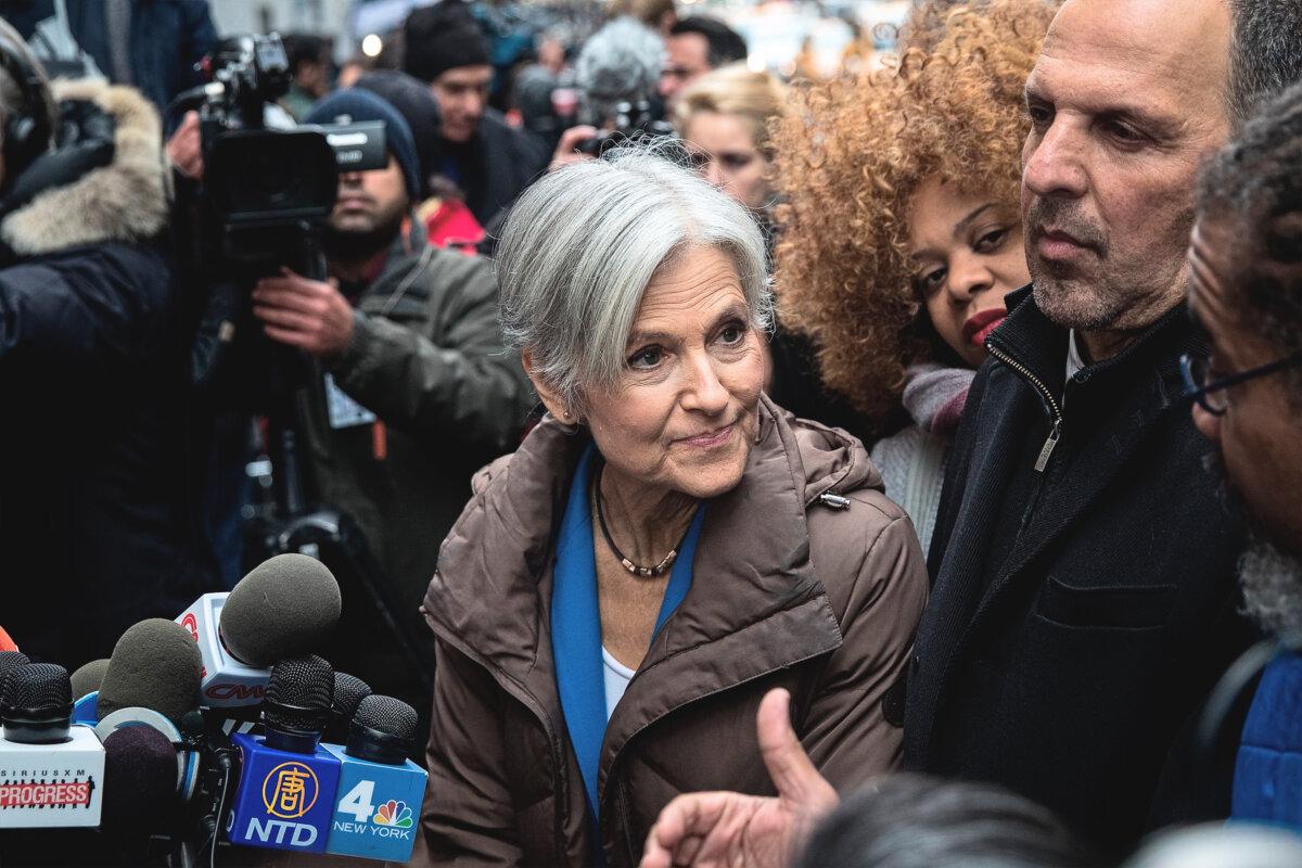 Jill Stein speaks at a news conference on Fifth Avenue in New York on Dec. 5, 2016. (Drew Angerer/Getty Images)