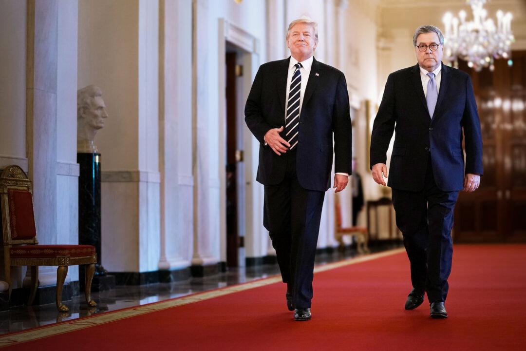 Bill Barr: Trump Would Not ‘Move the Country Forward’ If Reelected