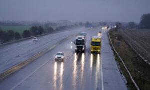 Wet and Windy Weather Warning for Drivers as UK Braces for Storm Gerrit