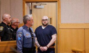 Man Awaiting Trial for Quadruple Homicide in Maine Withdraws Insanity Plea