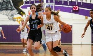‘Big-Time’ Bay Area Girls’ Basketball Tournament Caters to Smaller-Time Schools 