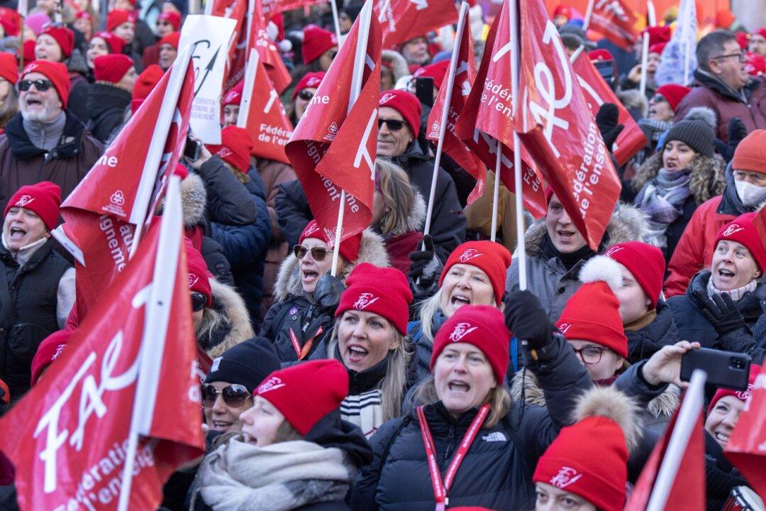 Quebec Reaches Tentative Deal With Teachers Union on Strike Since Nov. 23