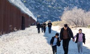 30,000 Chinese Nationals Illegally Crossed Into US Since Oct. 1: Border Data