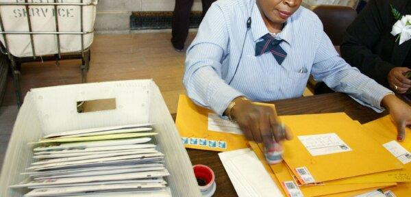 IRS Official Warns Americans of Coming Notices