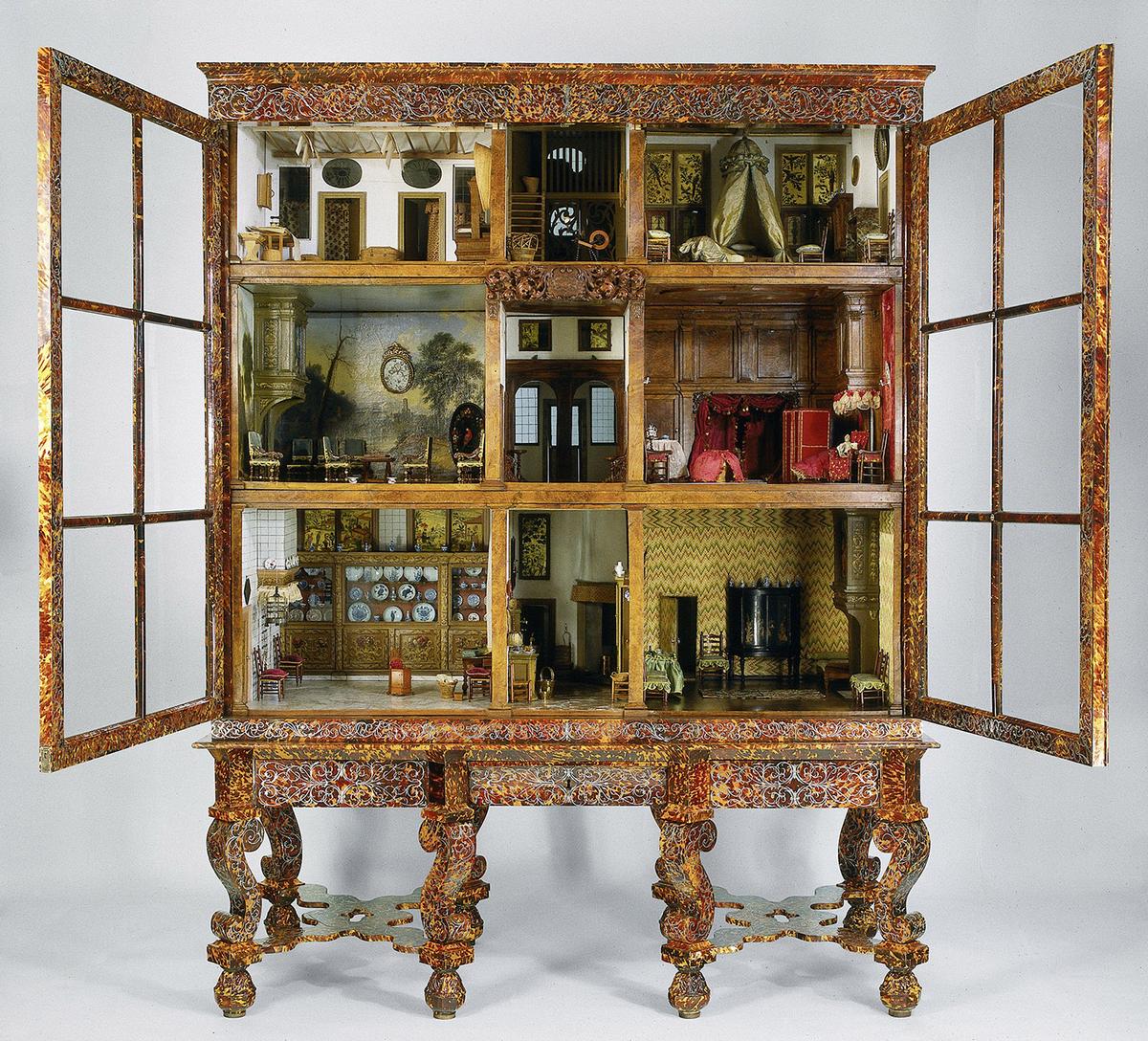 "Dolls’ House of Petronella Oortman," circa 1686–1710. Wood, tin, glass, marble, copper, stone, silk, and velvet; 100.3 inches by 74.8 inches by 30.7 inches. Rijksmuseum, Amsterdam. (Public Domain)