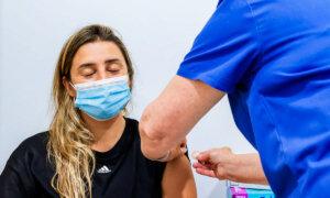 Australian Researchers Call for Pause on Gene-Based COVID-19 Vaccines Amid Spike in Excess Deaths