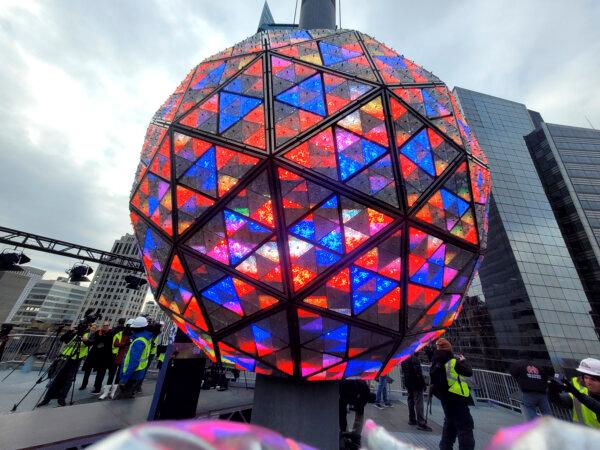 New Year’s Eve Ball Drop Test Atop One Times Square