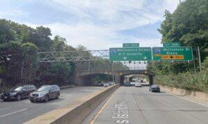 Crash on New York City Parkway Leaves 5 Dead