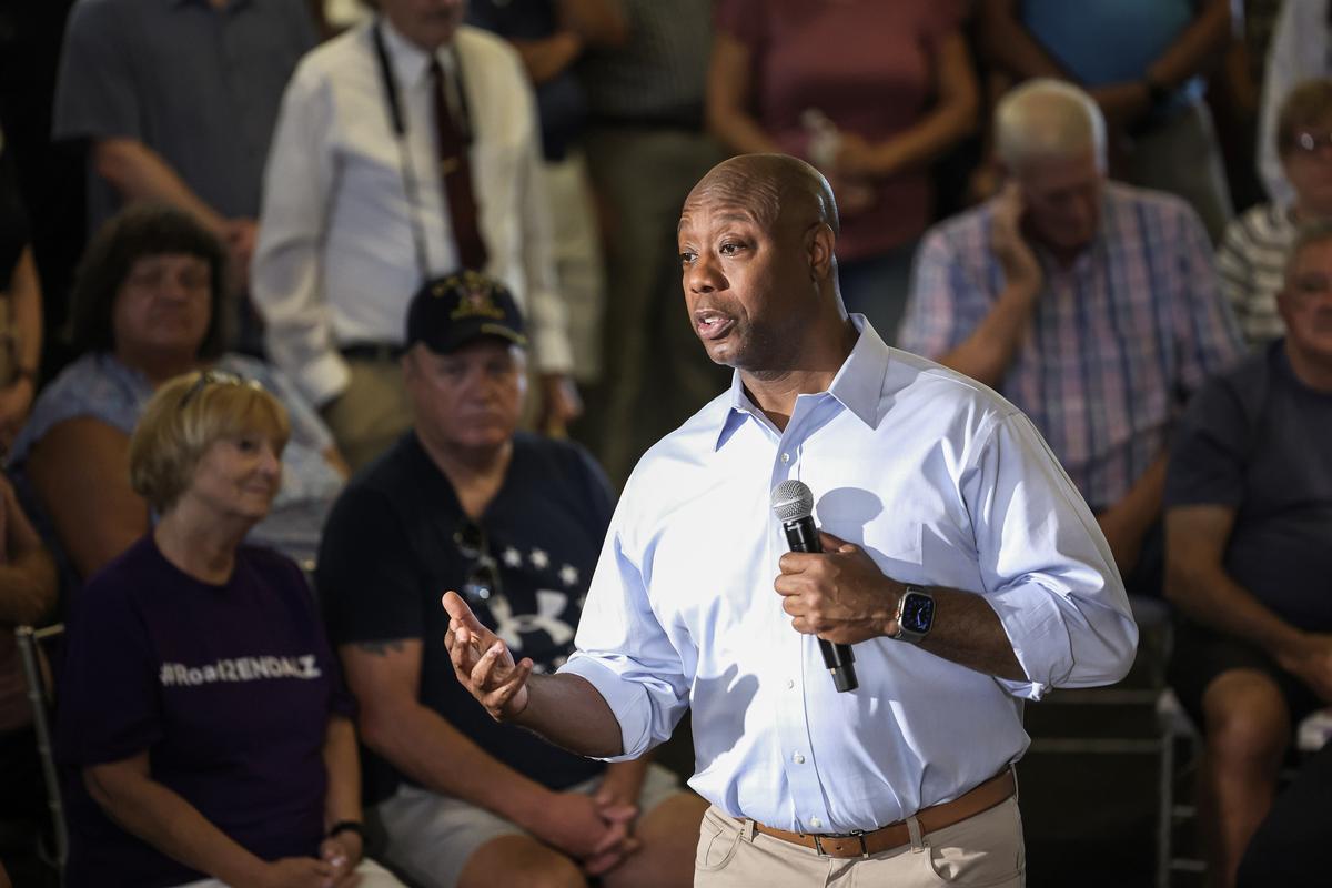Republican presidential candidate Sen. Tim Scott (R-S.C.) speaks at a town hall meeting in Ankeny, Iowa, on July 27, 2023. (Scott Olson/Getty Images)