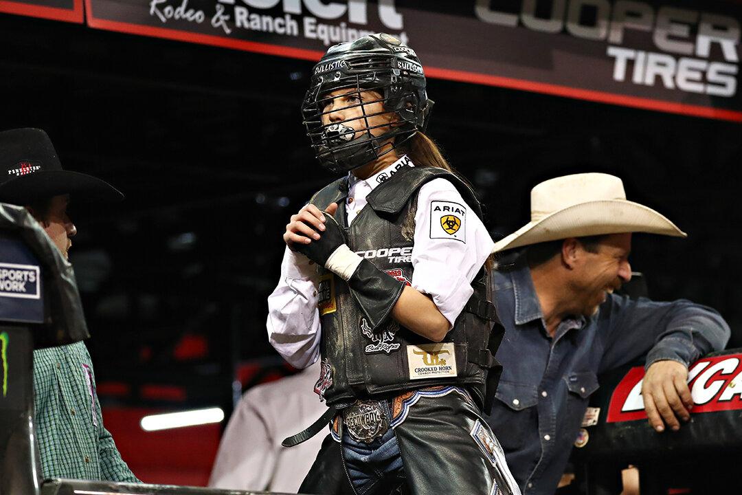 Teen Aims To Be First Pro Female Bull Rider