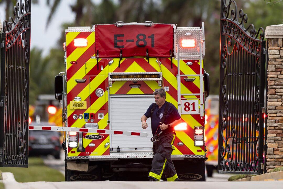 Firefighters Put Out Large Fire at Home of Miami Dolphins Receiver Tyreek Hill