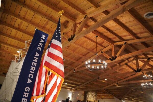 An American flag at the Country Celebrations Event Center in Sioux City, Iowa, on Jan. 3, 2023. South Dakota Gov. Kristi Noem went there to rally supporters of former President Donald Trump ahead of the Jan. 15 Iowa Republican caucus. (Nathan Worcester/The Epoch Times)