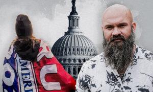 3 года назад его жена была убита 6 января, теперь миссия Аарона Бэббита ясна