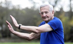92-Year-Old All-Actioned Grandpa Does Martial Arts Every Day, Says It’s a ‘Lifesaver’