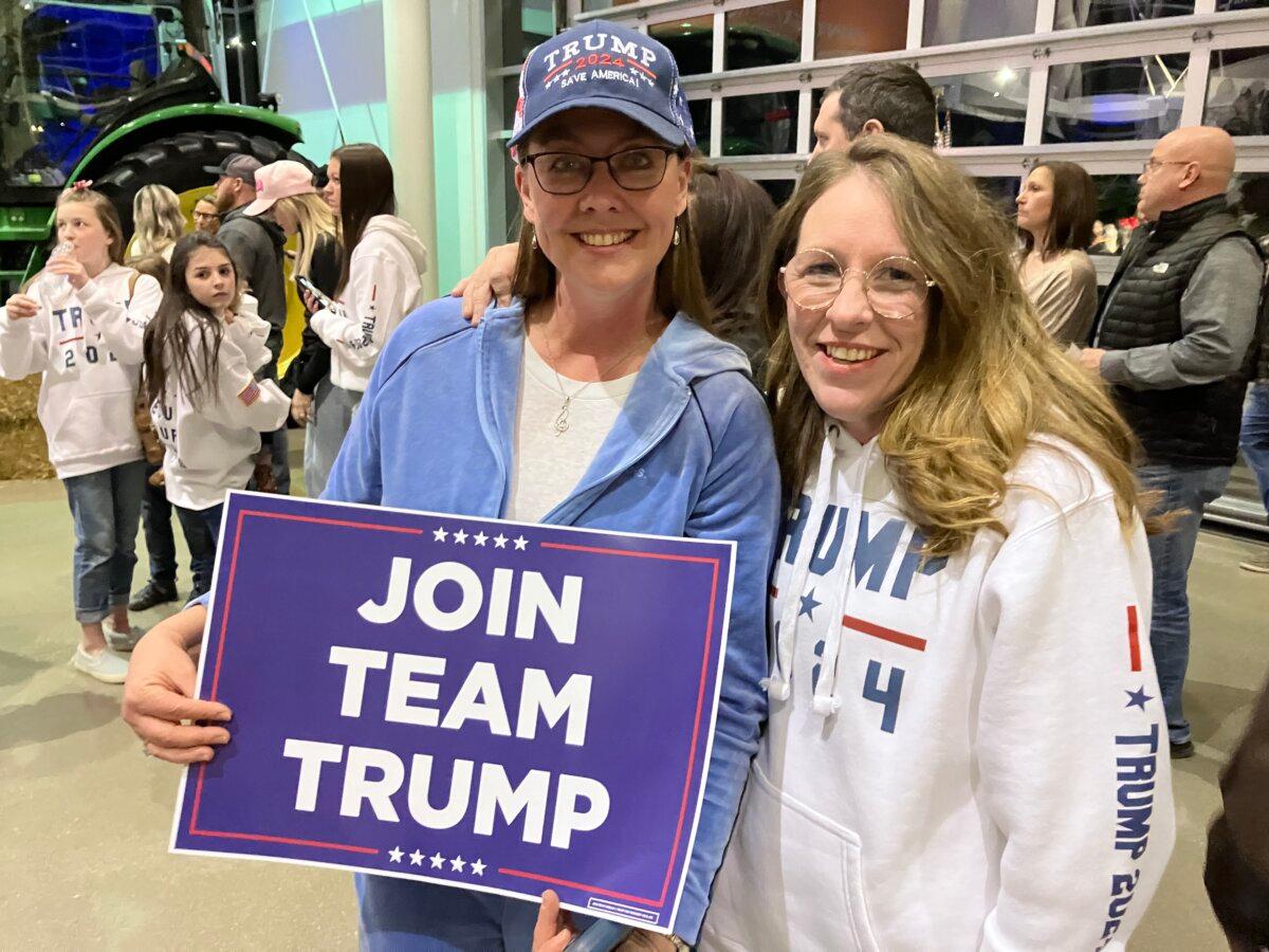 (L) Miriam Fox, 56, and Terra Krachenfels, 46, attend a campaign event where Eric Trump spoke on behalf of his father, former President Donald Trump, the leading Republican for the presidential nomination, on Jan. 4, 2024. (Janice Hisle/The Epoch Times)