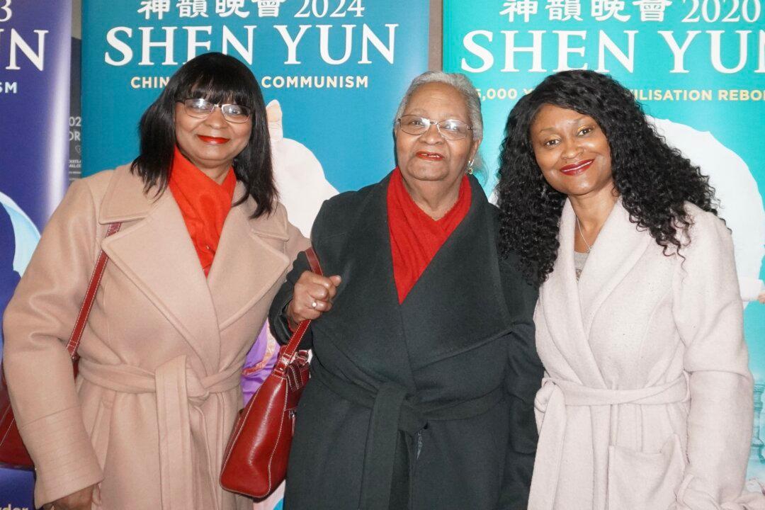 Oxford Audience Praises Shen Yun’s Artistry and Divine Themes