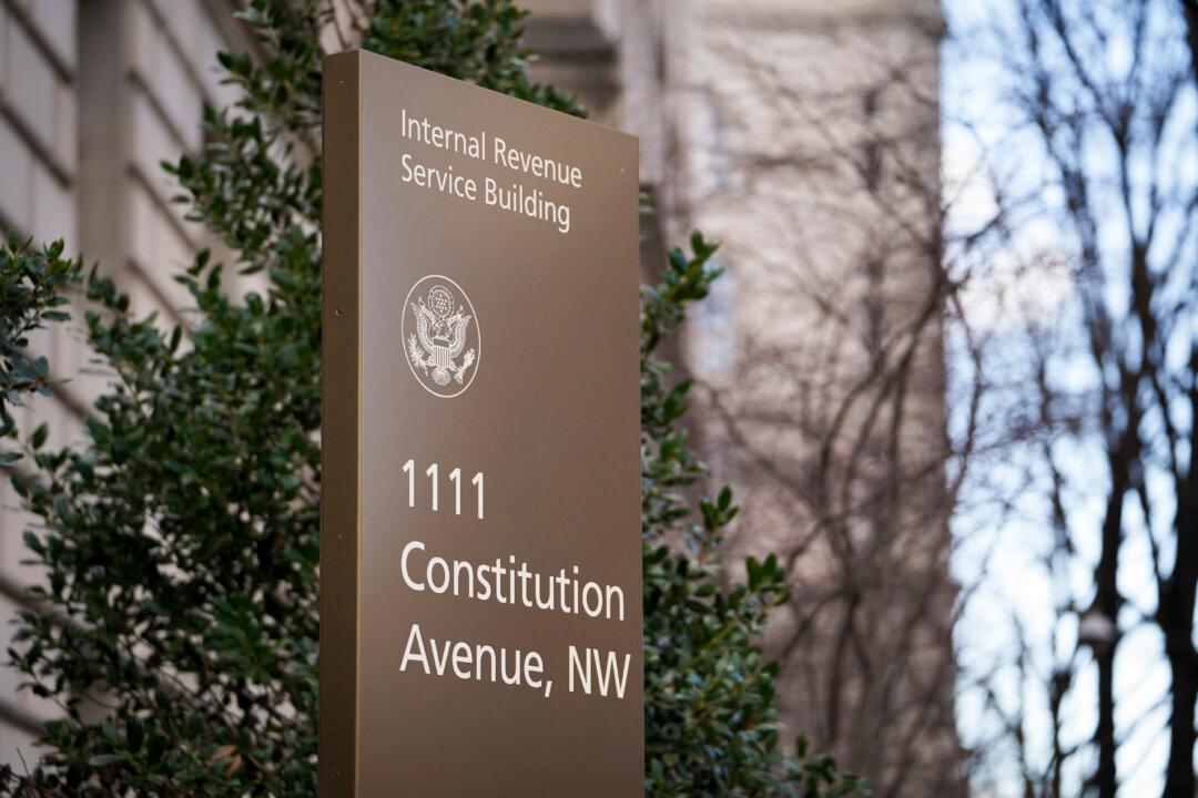 IRS’s Direct Tax-Filing Service Starts Accepting Users From 12 States