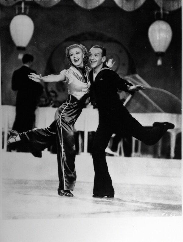 Sherry Martin (Ginger Rogers) and Bake Baker (Fred Astaire), in "Follow the Fleet." (MovieStillsDB)