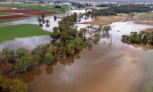 Major Evacuation Effort as River Flood Fears Rise