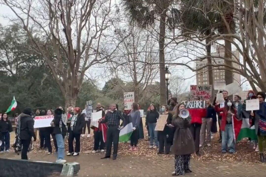 Pro-Palestine Protesters Mar Biden Charleston Speech