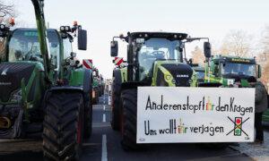 Farmers’ Protest in Germany Could Bring Down Government: Russia’s Medvedev