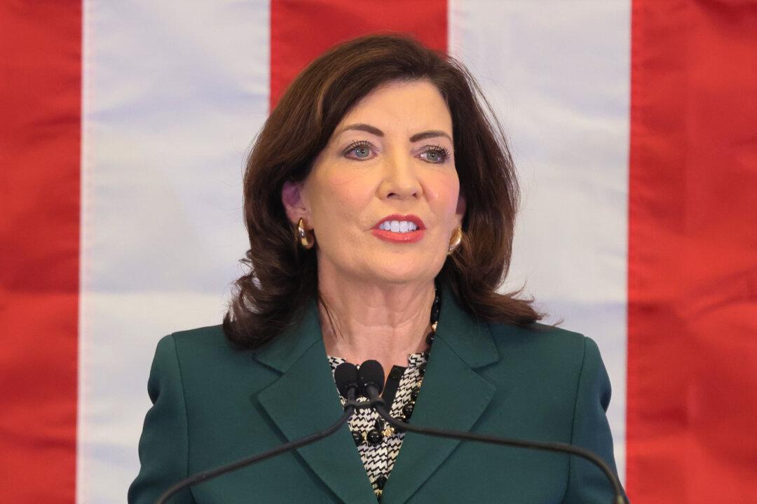 New York Governor Seeks Additional $2.4 Billion in Illegal Immigrant Aid in New Budget Proposal