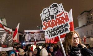 Tens of Thousands Protest in Poland Against Ex-ministers’ Imprisonment