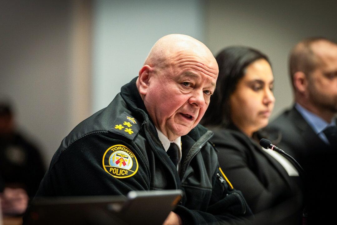 Toronto Man Displaying ‘Terrorist Flag’ Arrested for Public Incitement of Hatred
