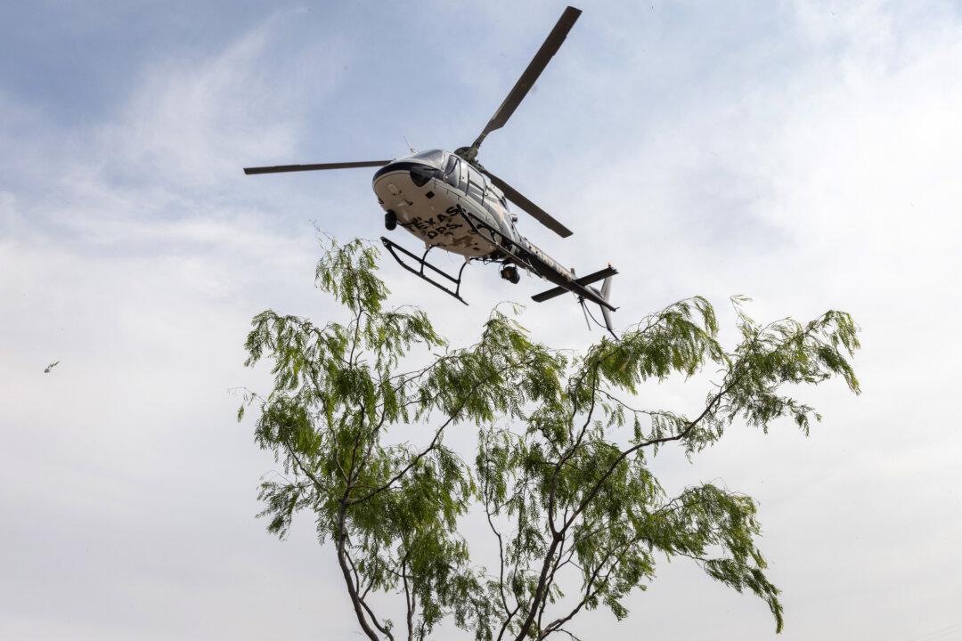 Texas Department of Public Safety Helicopter Crashes Near Mexican Border With Minor Injury Reported