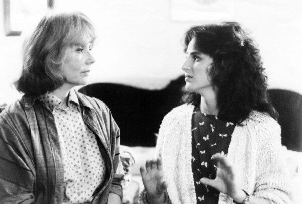 Mrs. Norman (Piper Laurie, L) and Sarah Norman (Marlee Matlin), in "Children of a Lesser God." (Paramount Pictures)