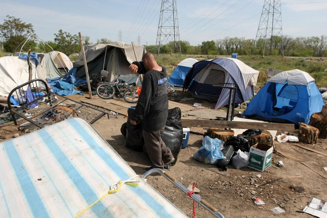Sacramento Won’t Boot Homeless People From Camp, Mayor Says