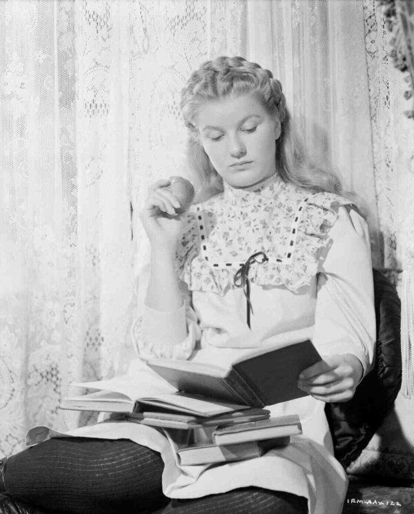 Katrin Hanson (Barbara Bel Geddes), in “I Remember Mama.” (RKO Radio Pictures)