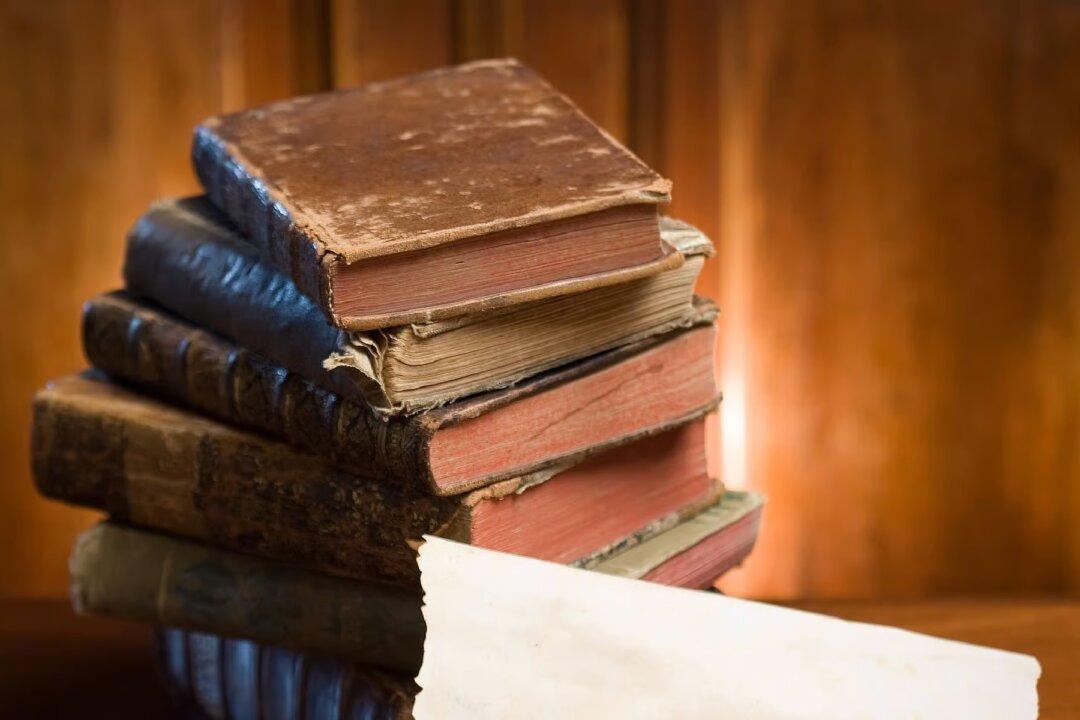 3 Books to End the Silence