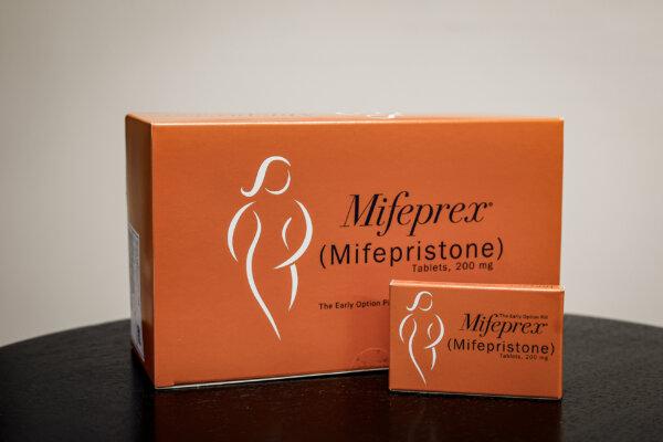 Bottles of abortion pills mifepristone (L) and misoprostol (R) at a clinic in Des Moines, Iowa, on Sept. 22, 2010. (Charlie Neibergall/AP Photo, File)