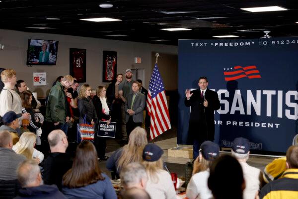 Republican presidential candidate Florida Governor Ron DeSantis speaks at a campaign stop at Pub 52 on January 15, 2024 in Sergeant Bluff, Iowa. (Anna Moneymaker/Getty Images)