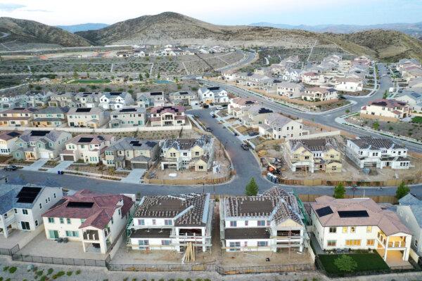 An aerial view of homes in a housing development in Santa Clarita, Calif., on Sept. 8, 2023. (Mario Tama/Getty Images)