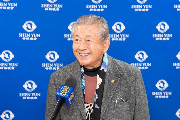 Kanaoka Hideshi, the owner of an IT development company and a member of the Rotary Club, watched Shen Yun's second performance at the Sakai Performing Arts Center in Japan on Jan. 14, 2024. (Fujino Wei/The Epoch Times)
