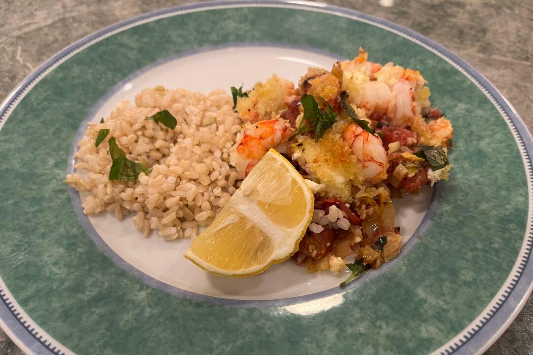 Greek Shrimp With Tomato, Feta, and Mint Is a Quick, Tasty Meal