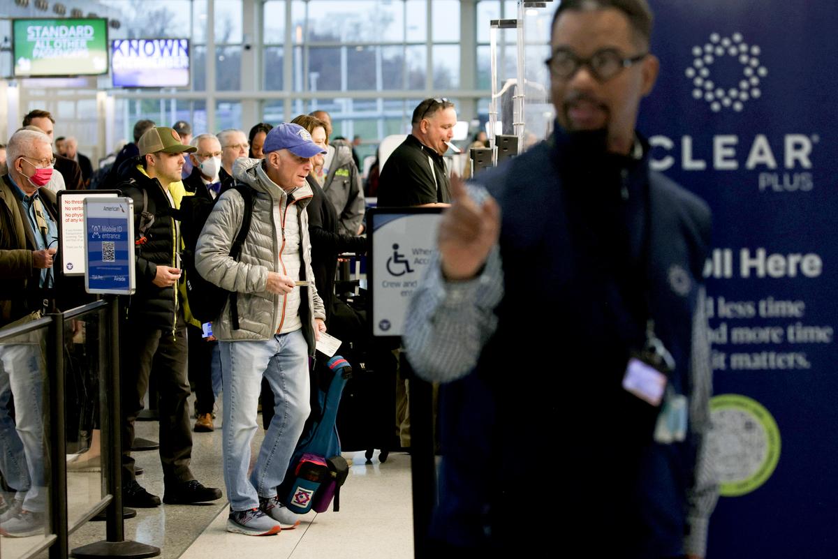 Health Officials Warn of Possible Measles Exposure at 2 Major Airports