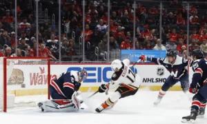 Darcy Kuemper Gets 31st Career Shutout as Capitals Blank Ducks