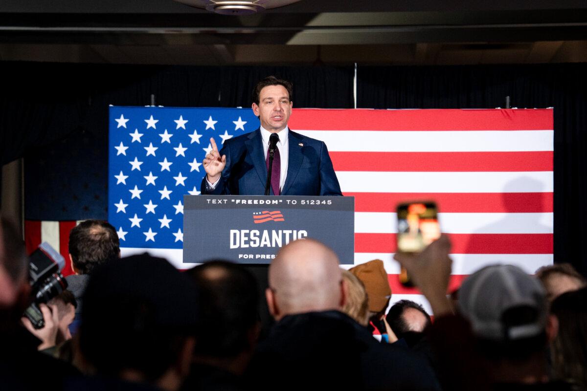 Republican presidential candidate Florida Gov. Ron DeSantis speaks to his supporters after finding out the 2024 Iowa caucuses results at the Sheraton Hotel in West Des Moines, Iowa, on Jan. 15, 2024. (Madalina Vasiliu/The Epoch Times)