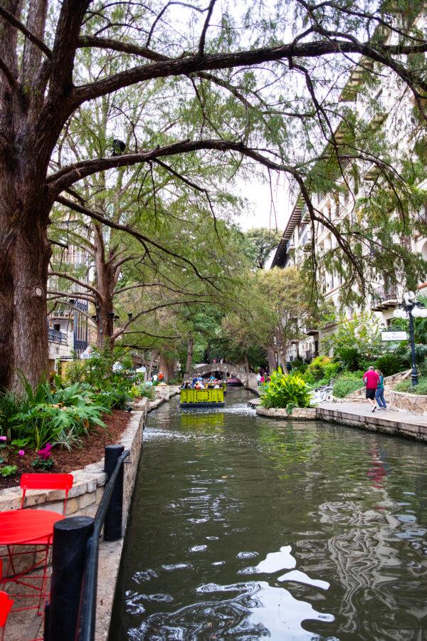 The San Antonio River Walk is considered the No. 1 attraction in Texas. (Benjamin Myers/TNS)